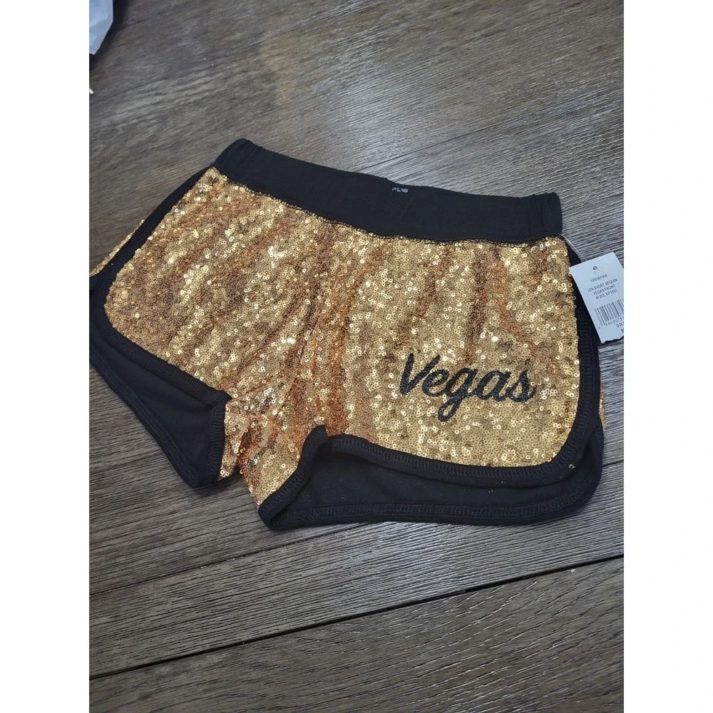 Sexy size Medium Vegas booty sequin shorts.‎ Girls night, special time. New. Mgm